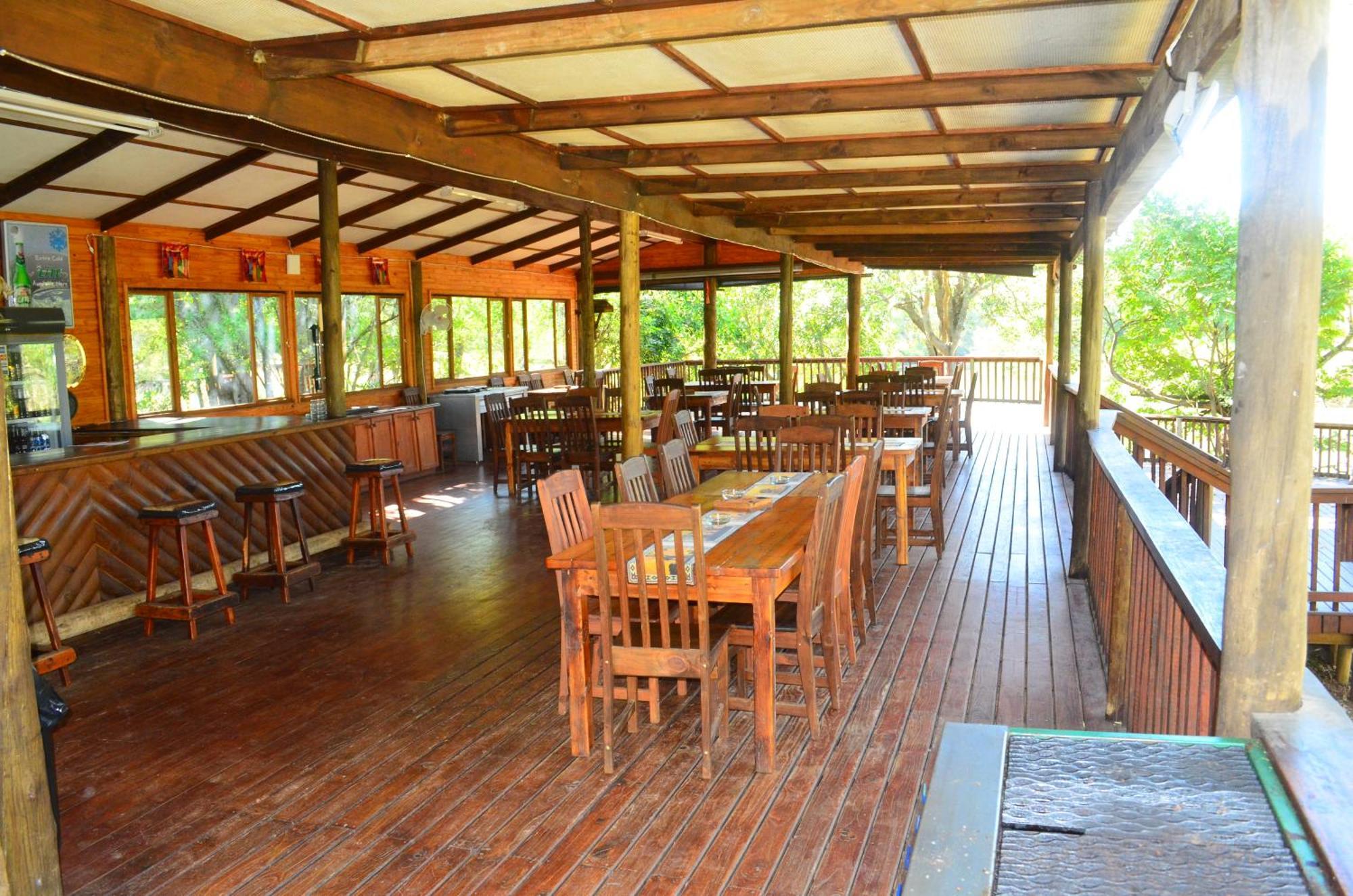 Hippo Water Front Lodge Mbombela Buitenkant foto