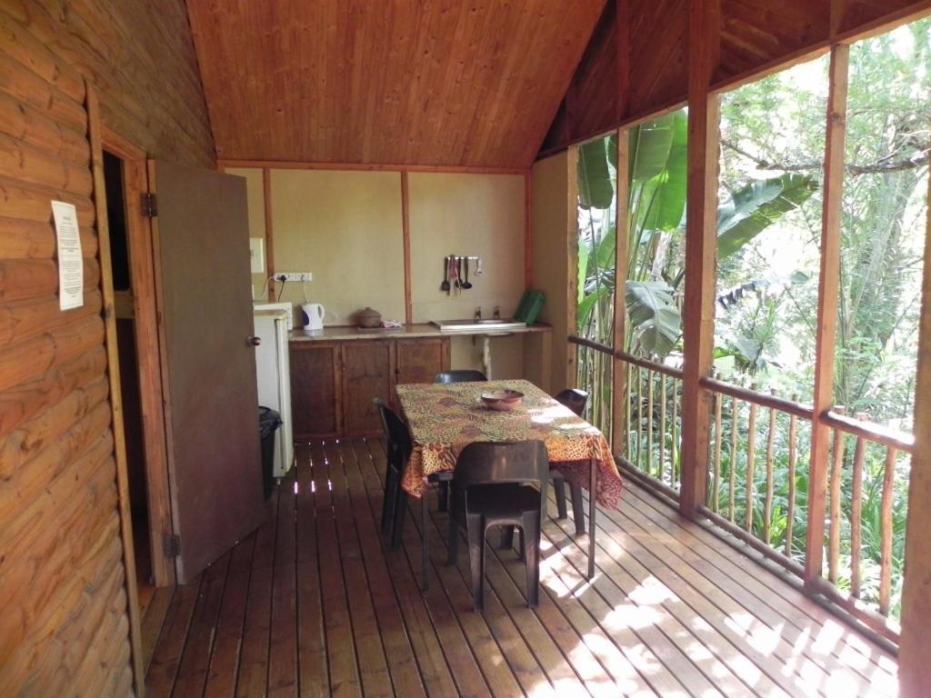 Hippo Water Front Lodge Mbombela Buitenkant foto