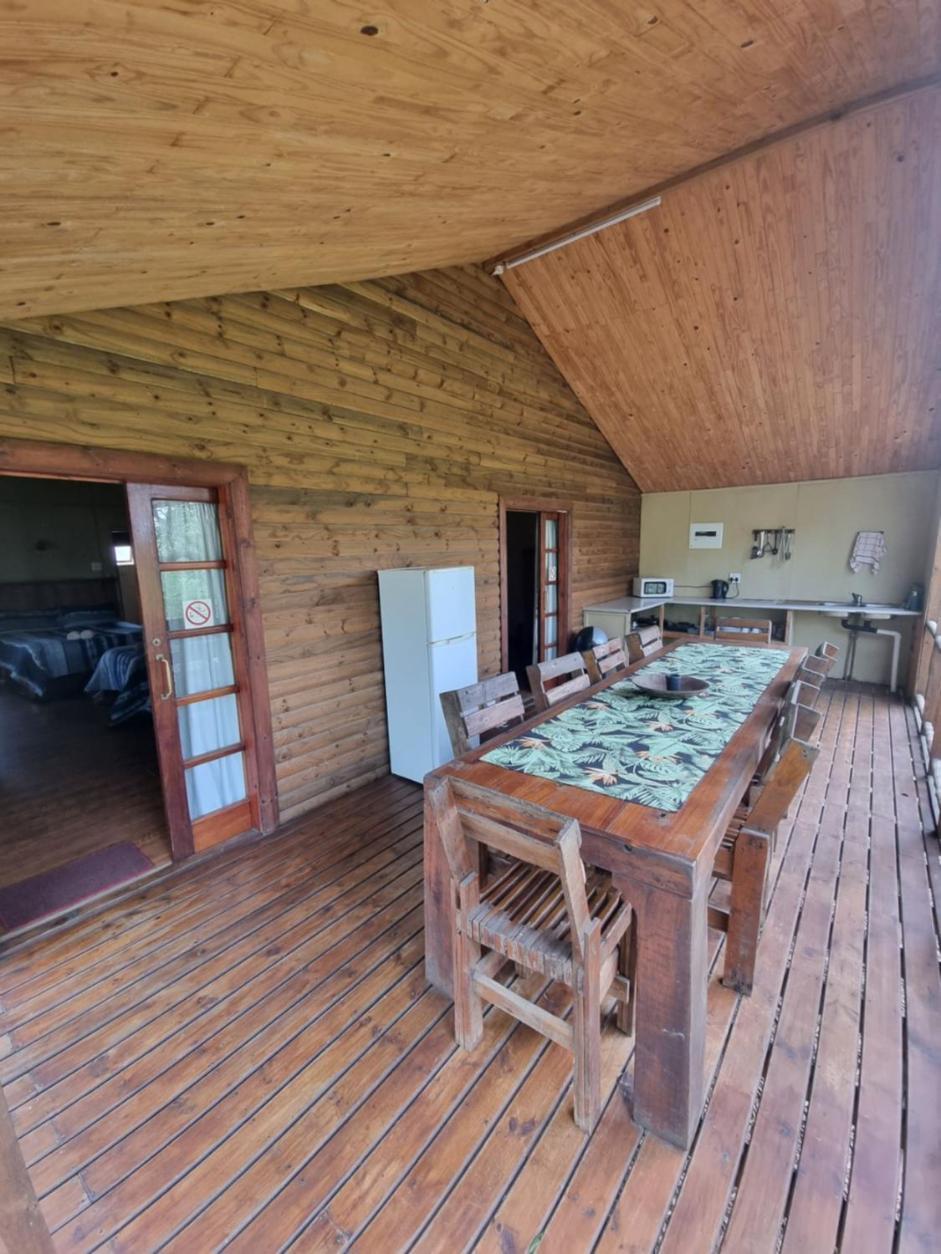 Hippo Water Front Lodge Mbombela Buitenkant foto