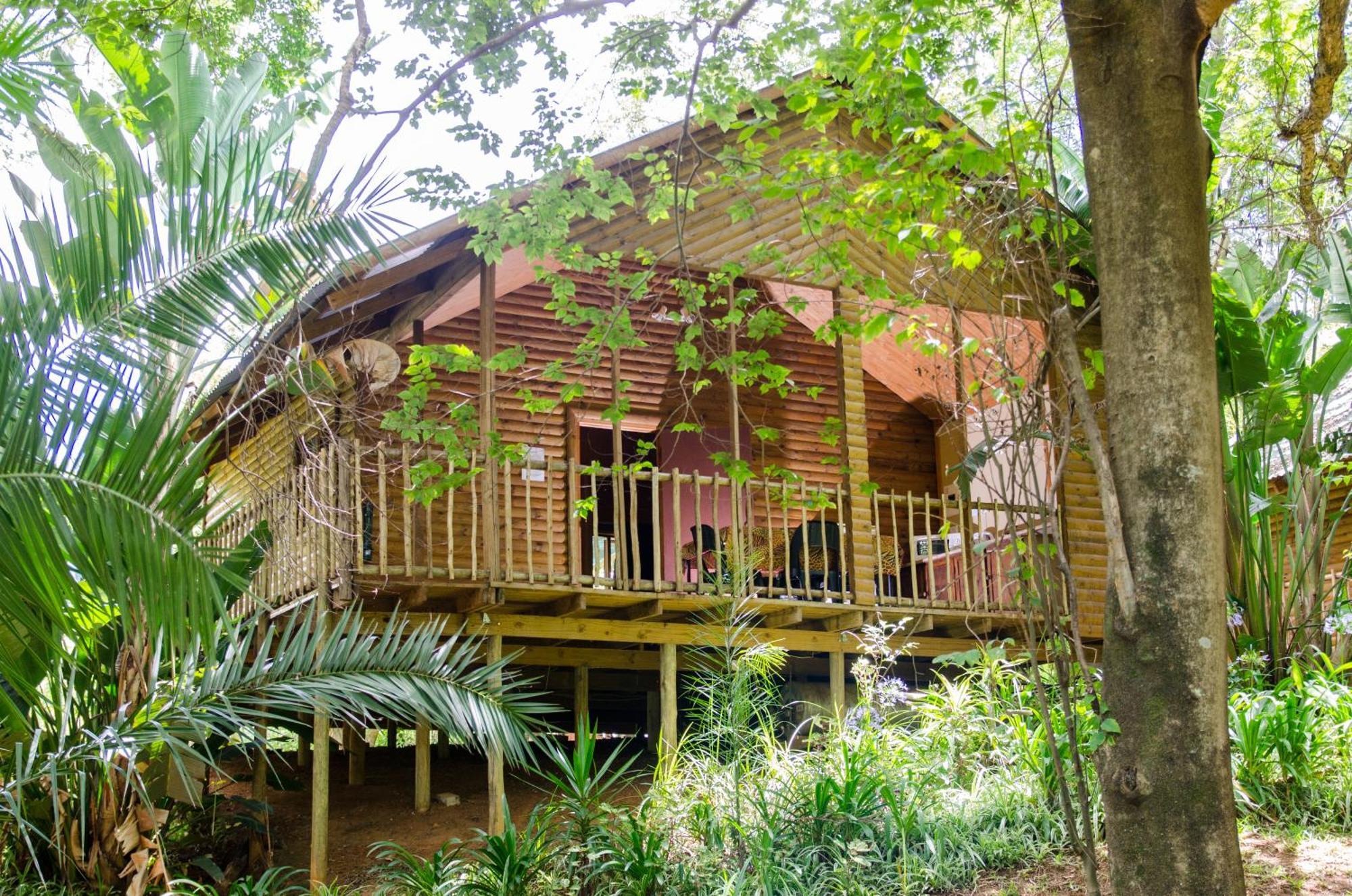 Hippo Water Front Lodge Mbombela Buitenkant foto