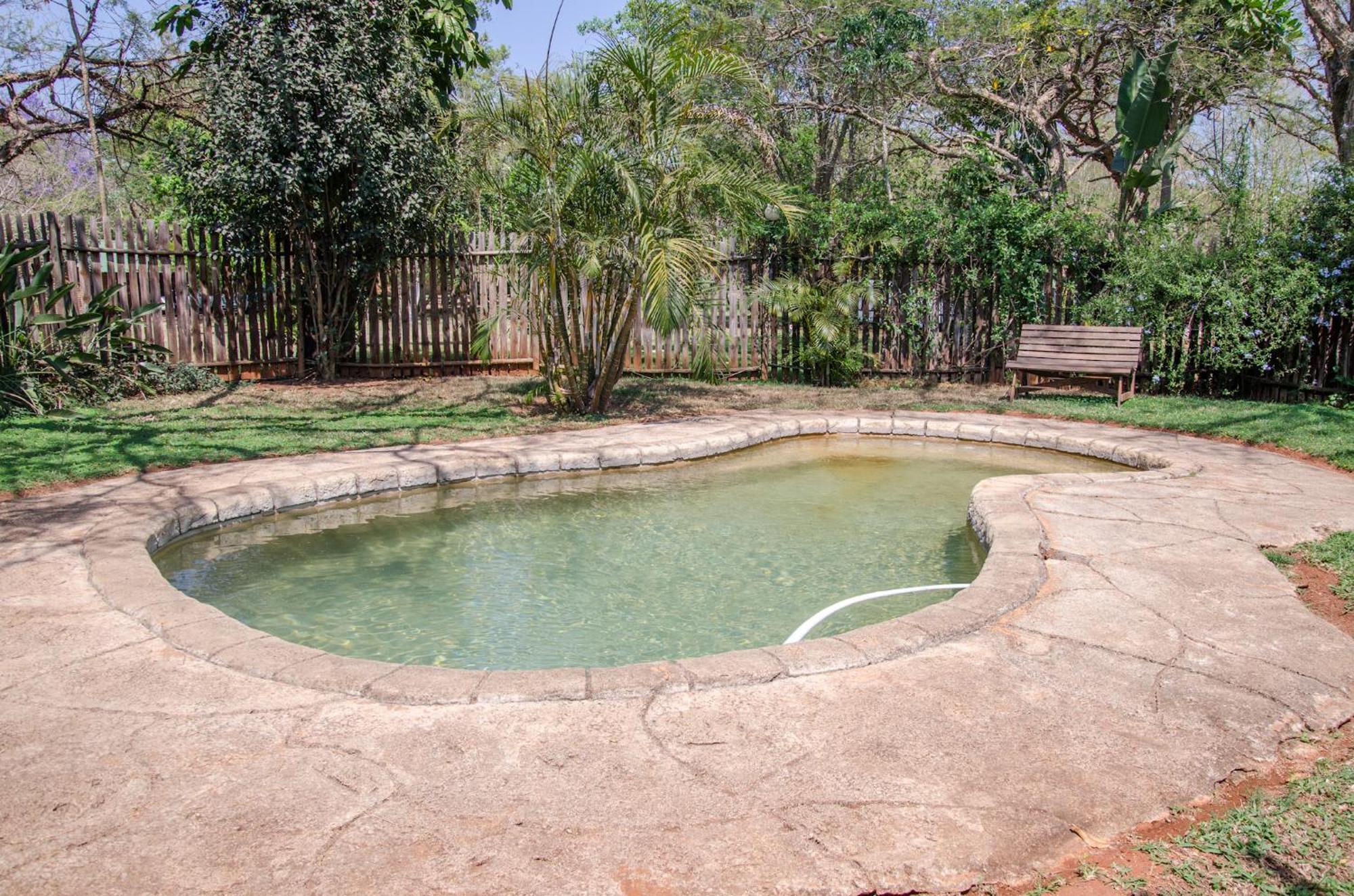 Hippo Water Front Lodge Mbombela Buitenkant foto